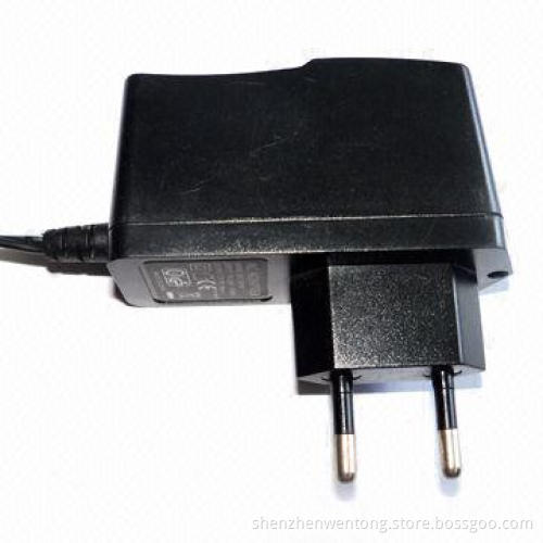 Switching Power Supply with 100 to 240V AC at 50 to 60Hz Power Input and Short-circuit Protection